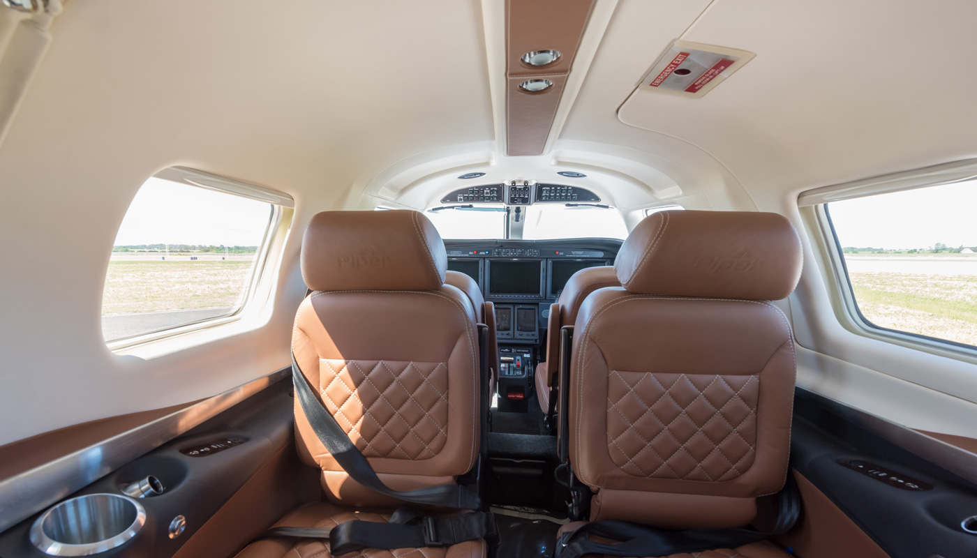 jet Piper M600